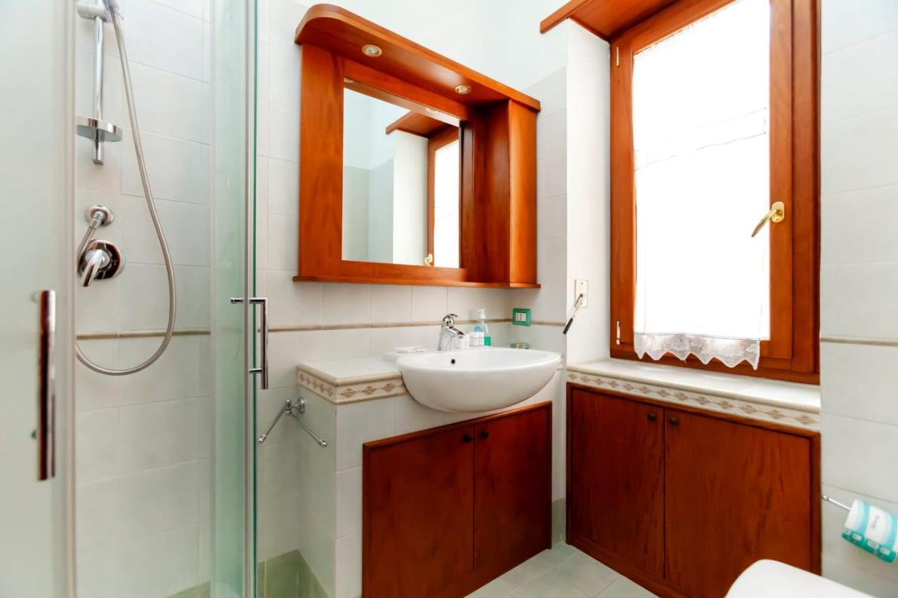 Cavalleggeri House * Rom